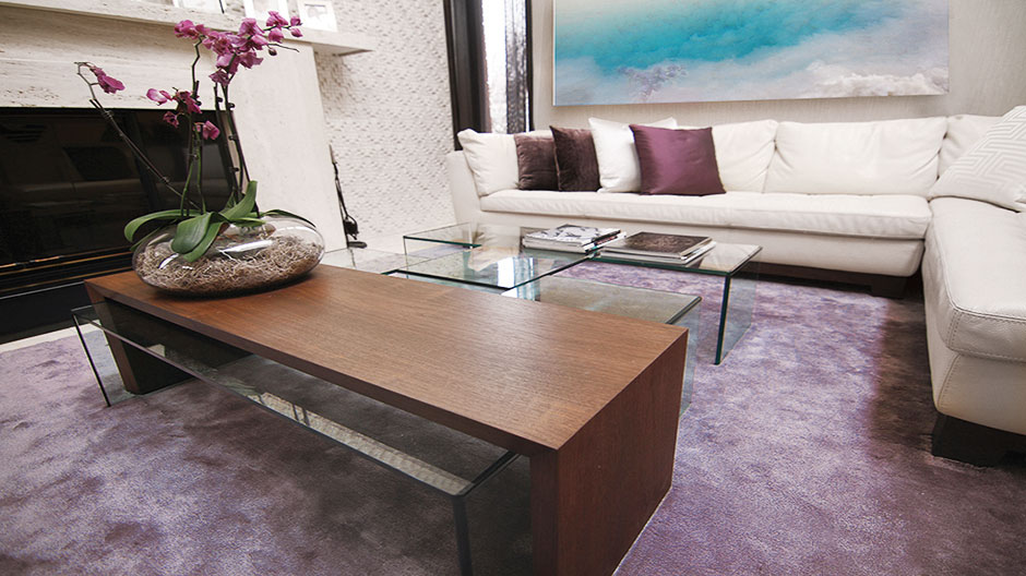 Metallic Rug in Purple in a Luxurious Living Room | Huge Custom Rug | Urba Rugs