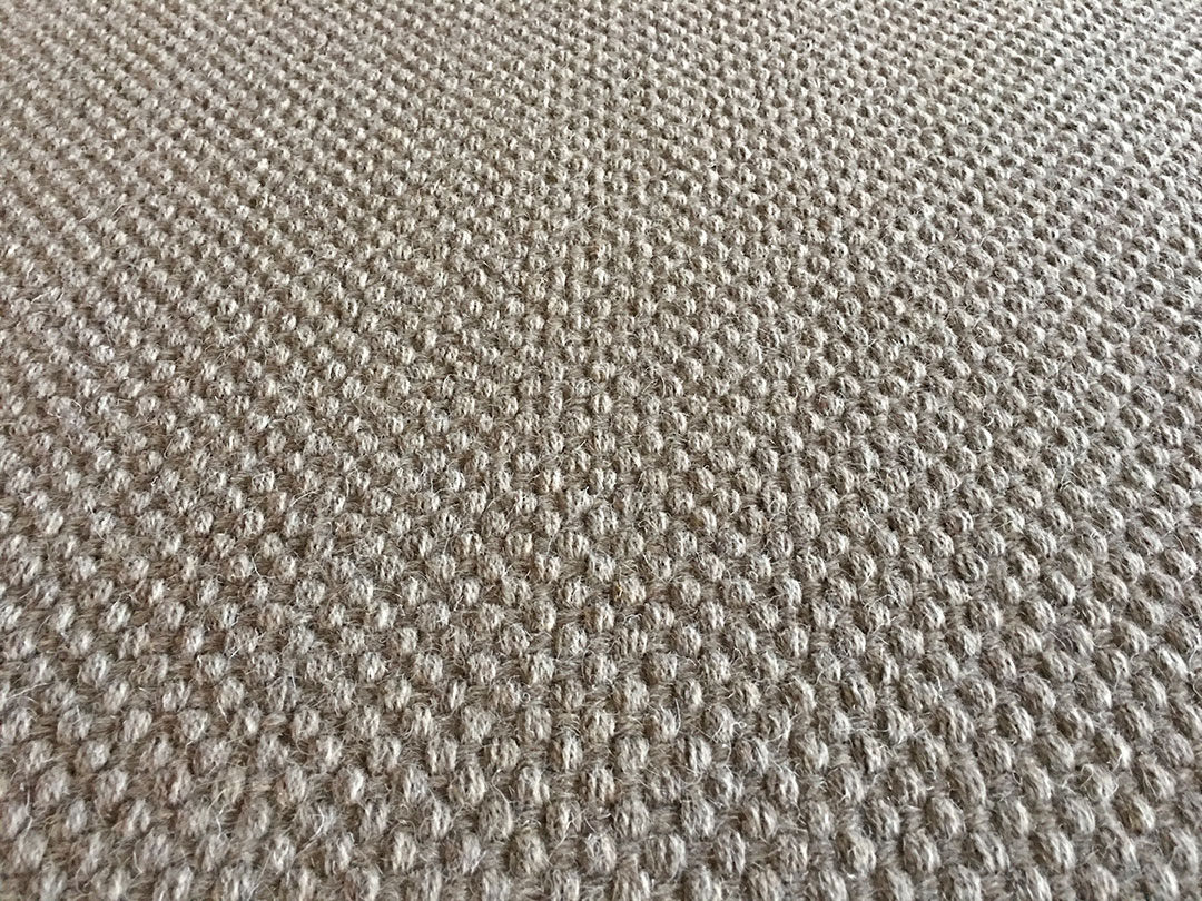 Hand-Woven Rug in Wheat Color | Lea | Urba Rugs